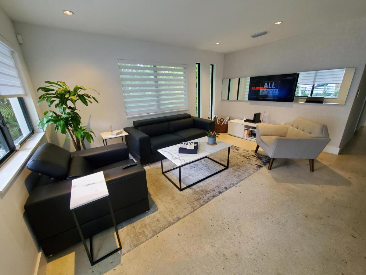 Design District By Midtown, Wynwood, Brickell, 10 Min To The Beach, Free Parking Майами Экстерьер фото